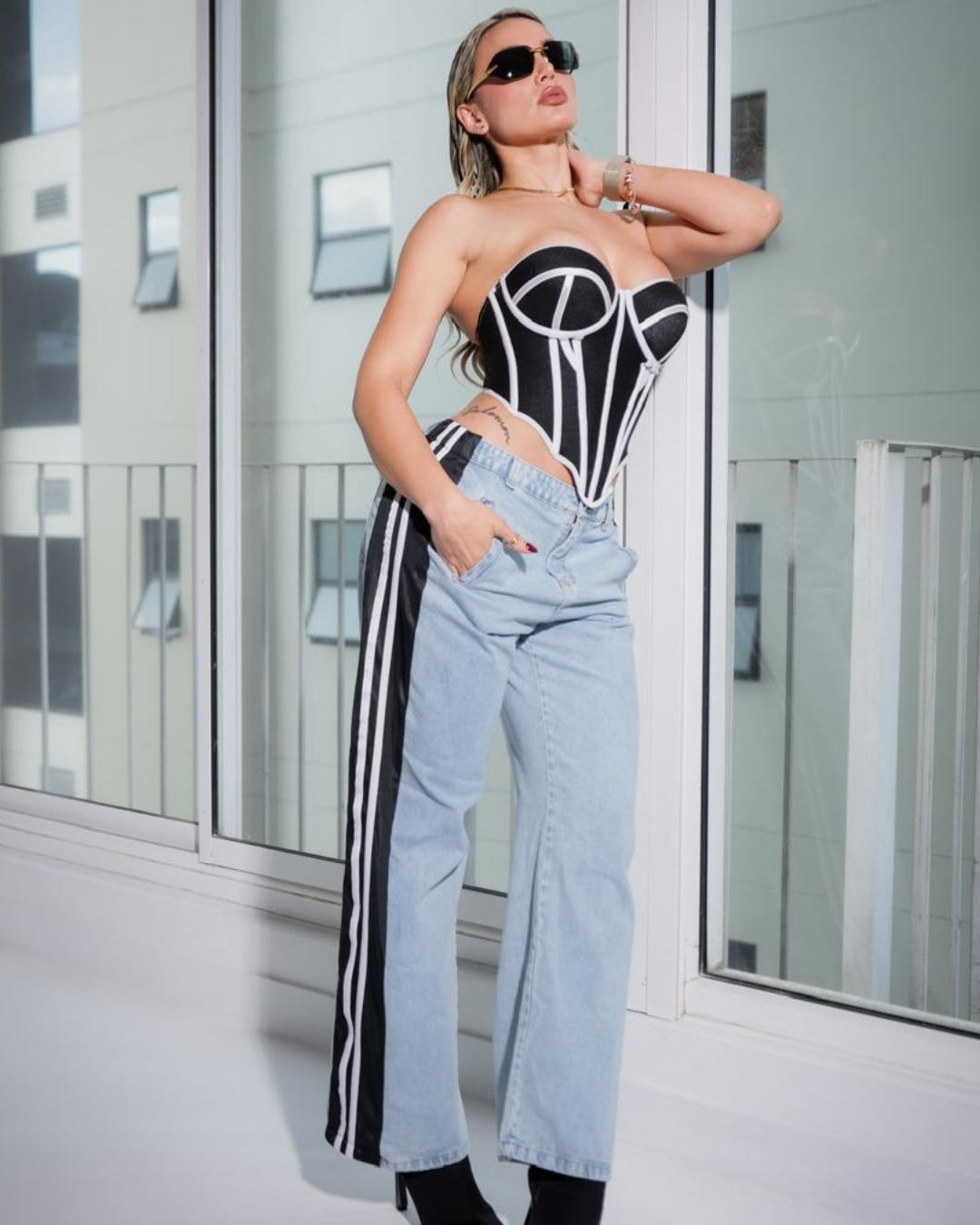 NUEVO Jean DuLine® - Diseño Único con Detalle Líneas Laterales