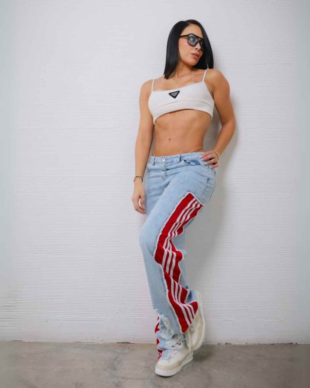 Munikos RedLux® - Líneas Satinadas y Desgaste Casual