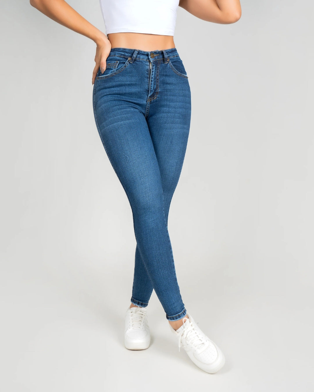 PACK Skinny- Incluye X3 Jeans Tiro Alto, Control de Abdomen y Levantamiento de Cola