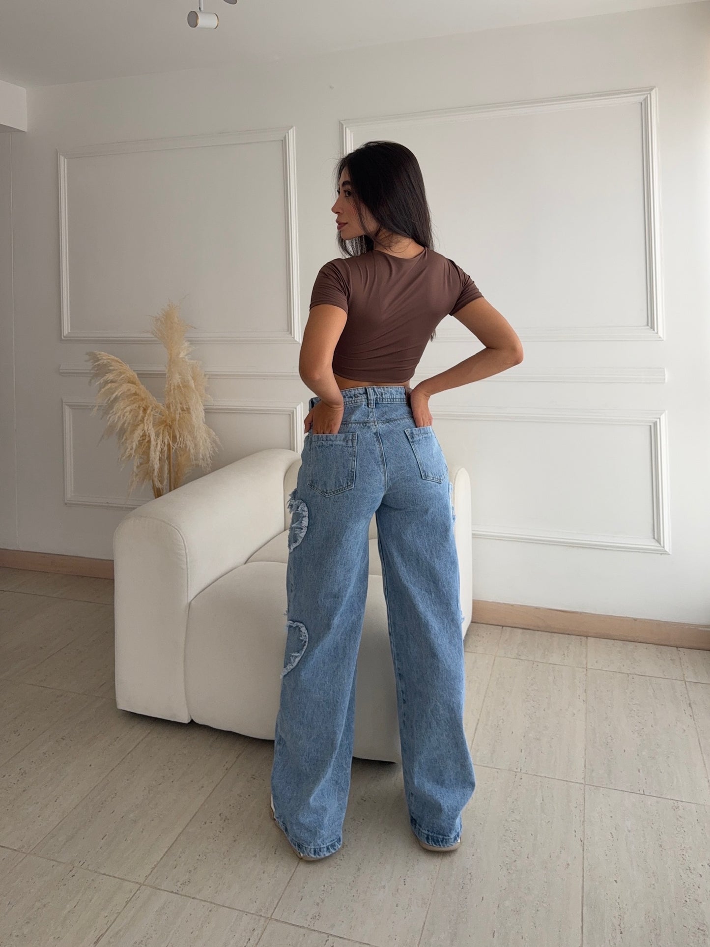 Amoré Jean Tiro Alto con Detalle De Corazones