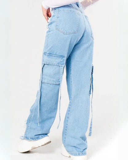 Jean Cargo NOVAOut®- Rígido con Bolsillos y Diseño de Líneas